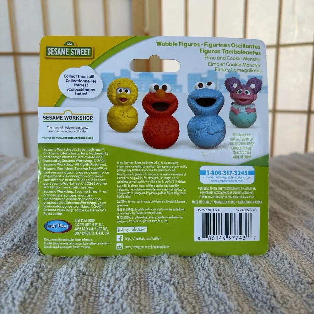 Sesame Street Wobble Toys Figurines Cookie Monster And Elmo Brand New